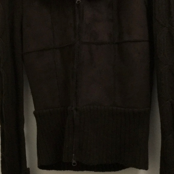 Liv Sweater Size M - Picture 2 of 11